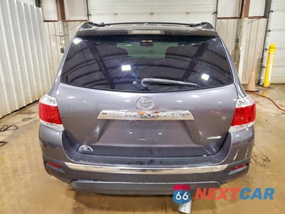 Zdjęcie 6 z 13 samochodu: 2012 TOYOTA HIGHLANDER SE VIN:5TDBK3EH9CS139130 - miniatura