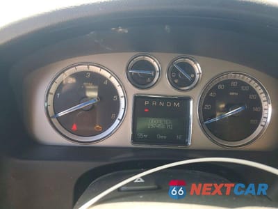 Zdjęcie 9 z 13 samochodu: 2011 CADILLAC ESCALADE ESV VIN:1GYS4GEF0BR242220 - miniatura