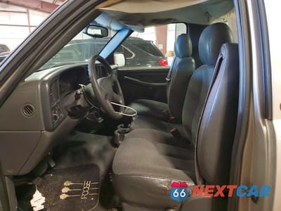 Zdjęcie 7 z 12 samochodu: 2004 CHEVROLET SILVERADO C1500 VIN:1GCEC14V84Z133521 - miniatura