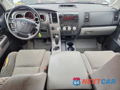 Zdjęcie 8 z 13 samochodu: 2010 TOYOTA TUNDRA DOUBLE CAB SR5 VIN:5TFUY5F1XAX138175 - miniatura