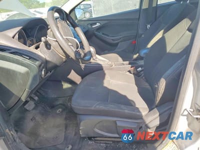 Zdjęcie 7 z 12 samochodu: 2017 FORD FOCUS SE VIN:1FADP3K2XHL267109 - miniatura