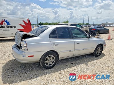 Trzecie zdjęcie samochodu z tyłu: 2005 HYUNDAI ACCENT GLS VIN:KMHCG45C95U632977 - miniatura