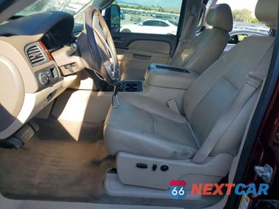 Zdjęcie 7 z 12 samochodu: 2013 GMC SIERRA C2500 SLT VIN:1GT111EGXDF136183 - miniatura