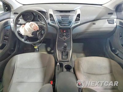 Zdjęcie 8 z 13 samochodu: 2014 HYUNDAI ELANTRA SE VIN:5NPDH4AE3EH514933 - miniatura