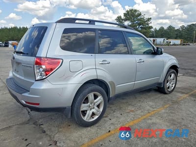 Trzecie zdjęcie samochodu z tyłu: 2010 SUBARU FORESTER 2.5X PREMIUM VIN:JF2SH6CC1AH792206 - miniatura