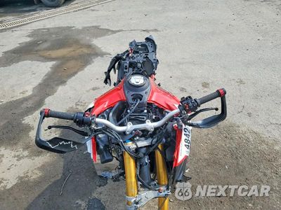 Piąte zdjęcie samochodu w środku: 2023 DUCATI MULTISTRADA V4 VIN:ZDMAALVW3PB014767 - miniatura