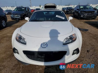 Piąte zdjęcie samochodu w środku: 2013 MAZDA MX-5 MIATA GRAND TOURING VIN:JM1NC2NF7D0229092 - miniatura