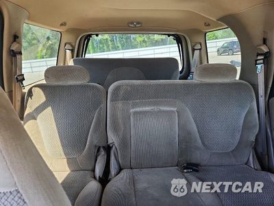 Zdjęcie 10 z 13 samochodu: 2002 FORD EXPEDITION XLT VIN:1FMRU15W82LA17320 - miniatura