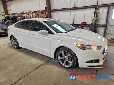 Czwarte zdjęcie samochodu z boku: 2015 FORD FUSION SE VIN:1FA6P0H75F5119574 - miniatura