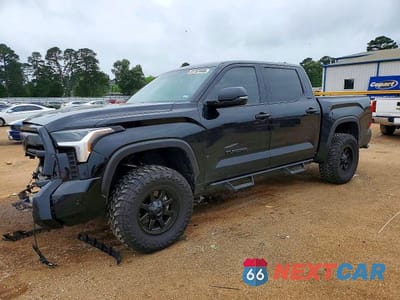 2025 TOYOTA TUNDRA SR5 5TFLA5DB4SX282916 - główne zdjęcie licytacji z USA - miniatura