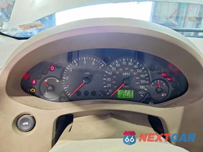 Zdjęcie 9 z 13 samochodu: 2005 FORD FOCUS ZXW VIN:1FAHP36N35W208077 - miniatura
