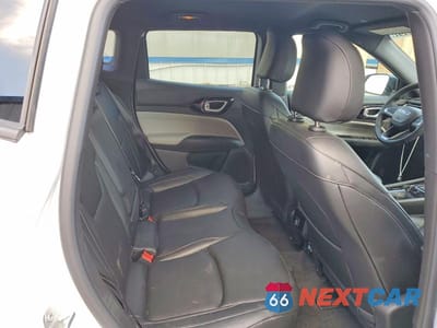 Zdjęcie 10 z 13 samochodu: 2025 JEEP COMPASS LIMITED VIN:3C4NJDCN9ST620210 - miniatura