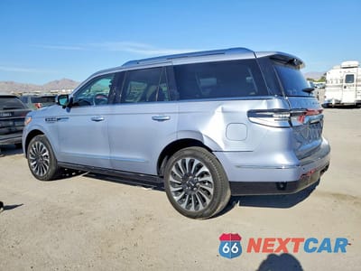 Drugie zdjęcie samochodu z przodu: 2023 LINCOLN NAVIGATOR BLACK LABEL VIN:5LMJJ2TG5PEL15856 - miniatura