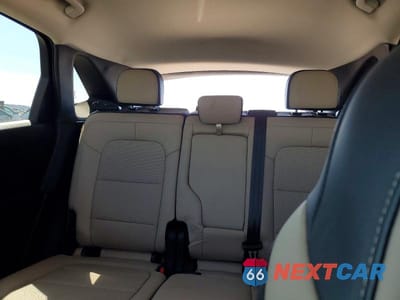 Zdjęcie 10 z 12 samochodu: 2021 FORD ESCAPE SEL VIN:1FMCU9H96MUA71271 - miniatura