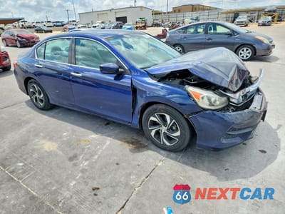 Czwarte zdjęcie samochodu z boku: 2017 HONDA ACCORD LX VIN:1HGCR2F35HA063229 - miniatura
