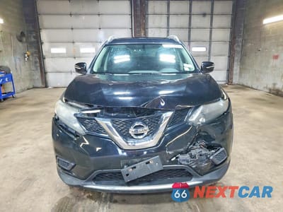 Piąte zdjęcie samochodu w środku: 2015 NISSAN ROGUE SV VIN:5N1AT2MV9FC885542 - miniatura