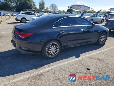 Trzecie zdjęcie samochodu z tyłu: 2020 MERCEDES-BENZ CLA 250 VIN:W1K5J4GB2LN087544 - miniatura