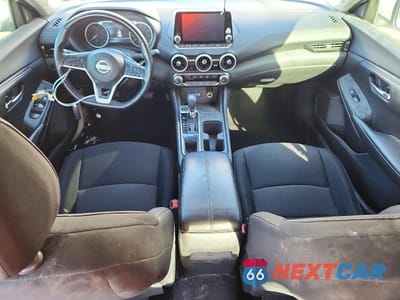 Zdjęcie 8 z 12 samochodu: 2023 NISSAN SENTRA SV VIN:3N1AB8CV7PY223708 - miniatura