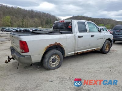 Trzecie zdjęcie samochodu z tyłu: 2011 DODGE RAM 1500 CREW CAB (4 VIN:1D7RV1GT7BS707348 - miniatura