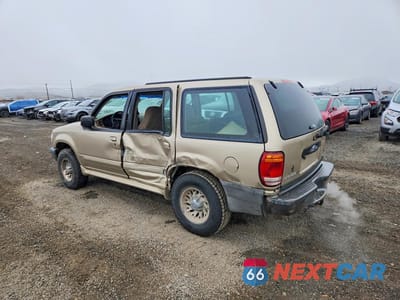 Drugie zdjęcie samochodu z przodu: 1999 FORD EXPLORER VIN:1FMZU34X8XUA27210 - miniatura
