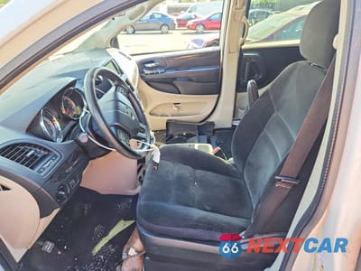 Zdjęcie 7 z 12 samochodu: 2016 DODGE GRAND CARAVAN SE VIN:2C4RDGBG2GR115133 - miniatura