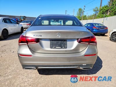 Zdjęcie 6 z 12 samochodu: 2019 MERCEDES-BENZ A 220 VIN:WDD3G4EB1KW001884 - miniatura