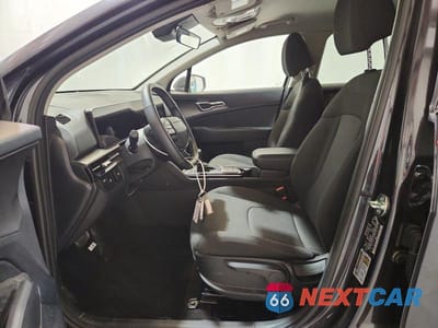 Zdjęcie 7 z 14 samochodu: 2026 KIA SPORTAGE LX VIN:5XYK23DFXTG399176 - miniatura