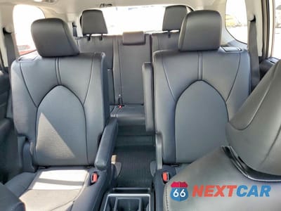 Zdjęcie 10 z 13 samochodu: 2025 TOYOTA GRAND HIGHLANDER XLE VIN:5TDAAAA5XSS032021 - miniatura