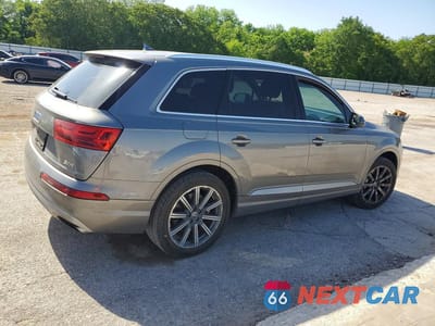 Trzecie zdjęcie samochodu z tyłu: 2017 AUDI Q7 PREMIUM PLUS VIN:WA1LAAF79HD023280 - miniatura