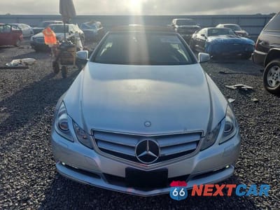Piąte zdjęcie samochodu w środku: 2011 MERCEDES-BENZ E 350 VIN:WDDKK5GF3BF081933 - miniatura