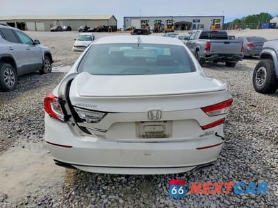 Zdjęcie 6 z 12 samochodu: 2018 HONDA ACCORD SPORT VIN:1HGCV2F3XJA042572 - miniatura