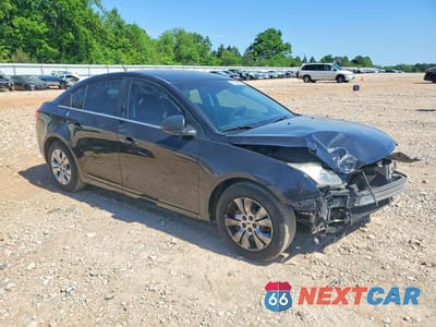 Czwarte zdjęcie samochodu z boku: 2012 CHEVROLET CRUZE LS VIN:1G1PC5SH9C7180251 - miniatura