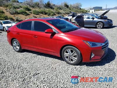Czwarte zdjęcie samochodu z boku: 2020 HYUNDAI ELANTRA VALUE EDITION VIN:KMHD84LF1LU076286 - miniatura