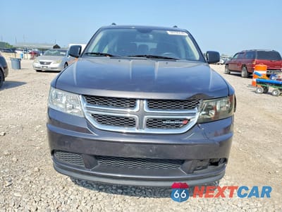 Piąte zdjęcie samochodu w środku: 2018 DODGE JOURNEY SE VIN:3C4PDCAB5JT531994 - miniatura