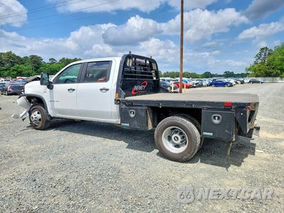 Drugie zdjęcie samochodu z przodu: 2020 CHEVROLET SILVERADO C3500 VIN:1GC4WRE76LF306633 - miniatura