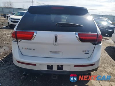 Zdjęcie 6 z 13 samochodu: 2013 LINCOLN MKX VIN:2LMDJ8JK7DBL43387 - miniatura