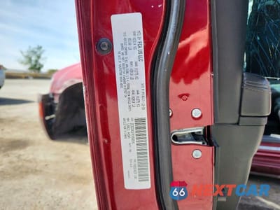 Zdjęcie 13 z 13 samochodu: 2019 CHRYSLER 300 LIMITED VIN:2C3CCAEG7KH568541 - miniatura