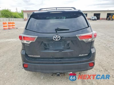 Zdjęcie 6 z 13 samochodu: 2015 TOYOTA HIGHLANDER XLE VIN:5TDJKRFH2FS207978 - miniatura