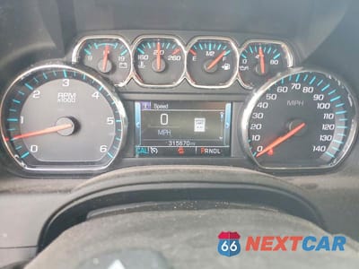 Zdjęcie 9 z 13 samochodu: 2018 CHEVROLET SUBURBAN K1500 LT VIN:1GNSKHKC5JR242893 - miniatura