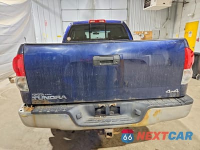Zdjęcie 6 z 11 samochodu: 2007 TOYOTA TUNDRA DOUBLE CAB SR5 VIN:5TBBV541X7S457876 - miniatura