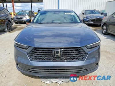 Piąte zdjęcie samochodu w środku: 2025 HONDA ACCORD SE VIN:1HGCY1F49SA051825 - miniatura