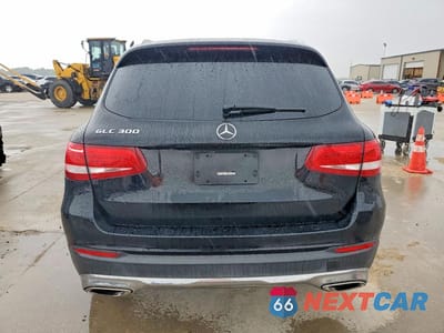 Zdjęcie 6 z 13 samochodu: 2017 MERCEDES-BENZ GLC 300 VIN:WDC0G4JB5HF227660 - miniatura