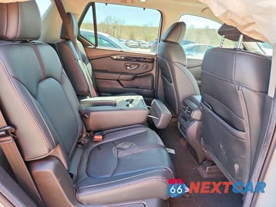 Zdjęcie 11 z 13 samochodu: 2025 HONDA PILOT TOURING VIN:5FNYG1H78SB111387 - miniatura