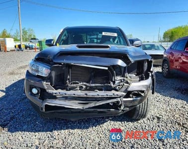 Piąte zdjęcie samochodu w środku: 2016 TOYOTA TACOMA TRD SPORT VIN:5TFSZ5AN0GX006095 - miniatura