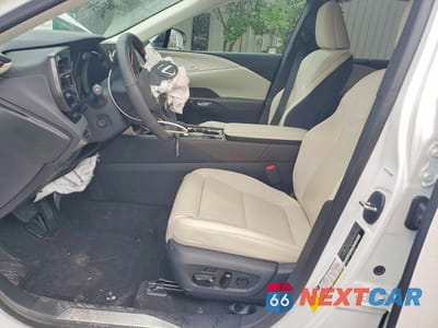 Zdjęcie 7 z 12 samochodu: 2024 LEXUS RX 350 LUXURY VIN:2T2BAMCA1RC084491 - miniatura