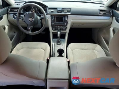 Zdjęcie 8 z 12 samochodu: 2018 VOLKSWAGEN PASSAT S VIN:1VWAA7A32JC023716 - miniatura