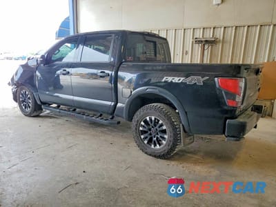 Drugie zdjęcie samochodu z przodu: 2021 NISSAN TITAN PRO-4X VIN:1N6AA1ED3MN510108 - miniatura