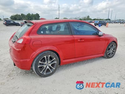 Trzecie zdjęcie samochodu z tyłu: 2009 VOLVO C30 T5 VIN:YV1MK672492140716 - miniatura