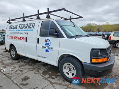 Czwarte zdjęcie samochodu z boku: 2005 CHEV EXPRESS G1500 VIN:1GCFH15T751229854 - miniatura