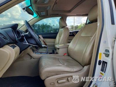 Zdjęcie 7 z 13 samochodu: 2012 TOYOTA HIGHLANDER LIMITED VIN:5TDYK3EHXCS062276 - miniatura